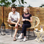 2-Sitzer Gartenbank Polyrattan, wetterfest Sitzbank im Rattangeflecht-Design, für Balkon, Terrasse, Garten, Khaki - 图片 2